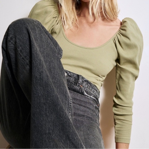 ZARA | Ribbed Puff Long Sleeve Shirt Crop Top - Picture 2 of 14